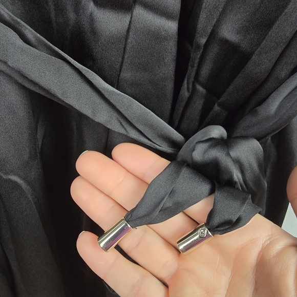 WHBM Short Sleeve Kimono Satin‎ Wrap Dress Black Womens Size M Cocktail Party - Picture 4 of 15